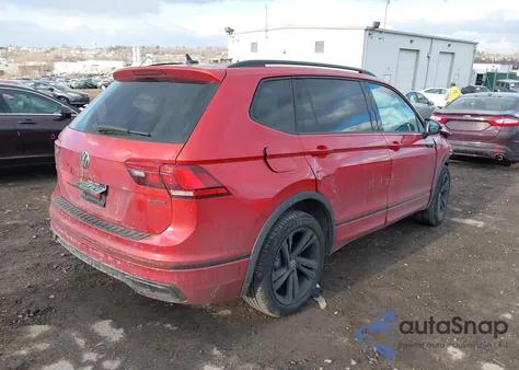 2024 Volkswagen Tiguan 2.0T Se R-Line Black z USA, uszkodzony, nr VIN 3VV8B7AX9RM142327